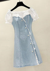 Vestido vaquero de manga corta con botones y volantes de patchwork de encaje azul hecho a mano